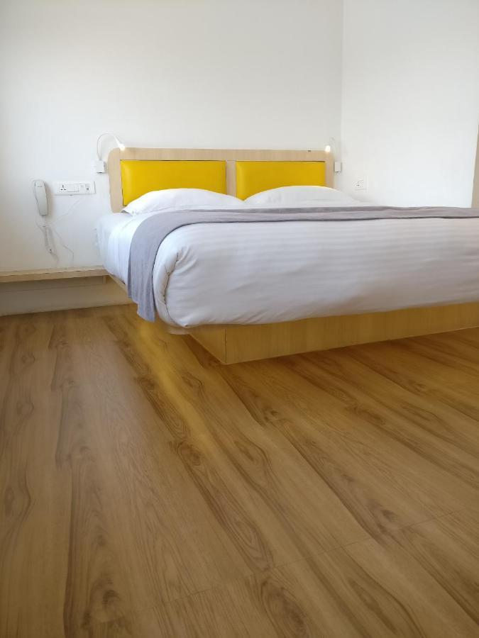Stay Inn Bhopal Eksteriør billede